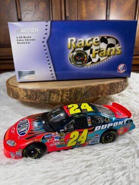 Vintage Jeff Gordon #24 DuPont Daytona Raced Win 2005 Monte Carlo Chrome 1:24